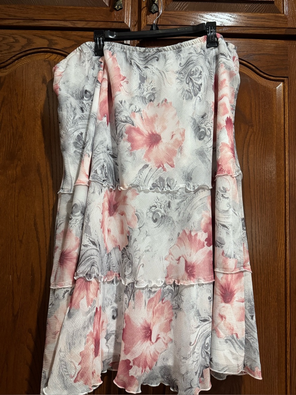 Women’s Alfred Dunner Lined Skirt - Pink and Gray 2x with elastic waist band